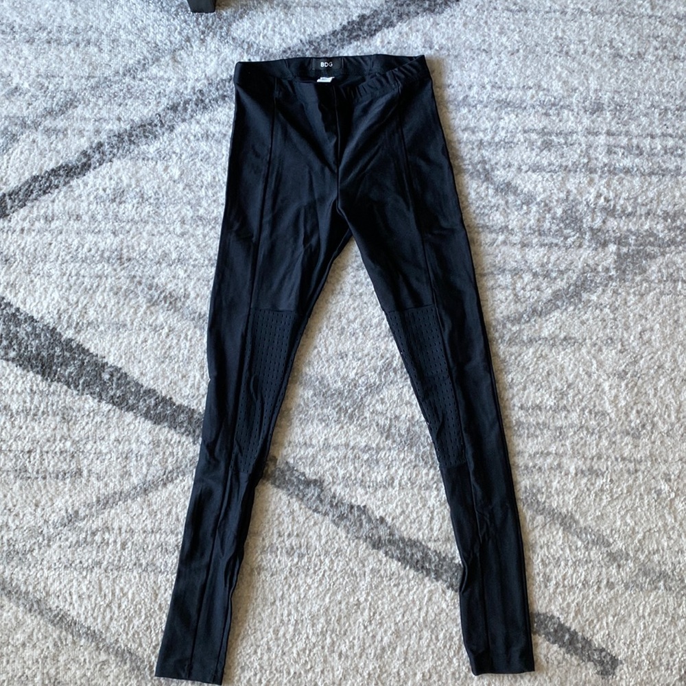 BDG Seamed Leggings with Perforated “Mesh” Panels Sz XS Black